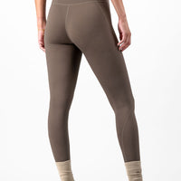 Elevate Legging - Truffle