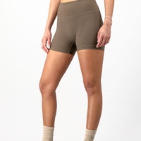 Glacier Short - Truffle